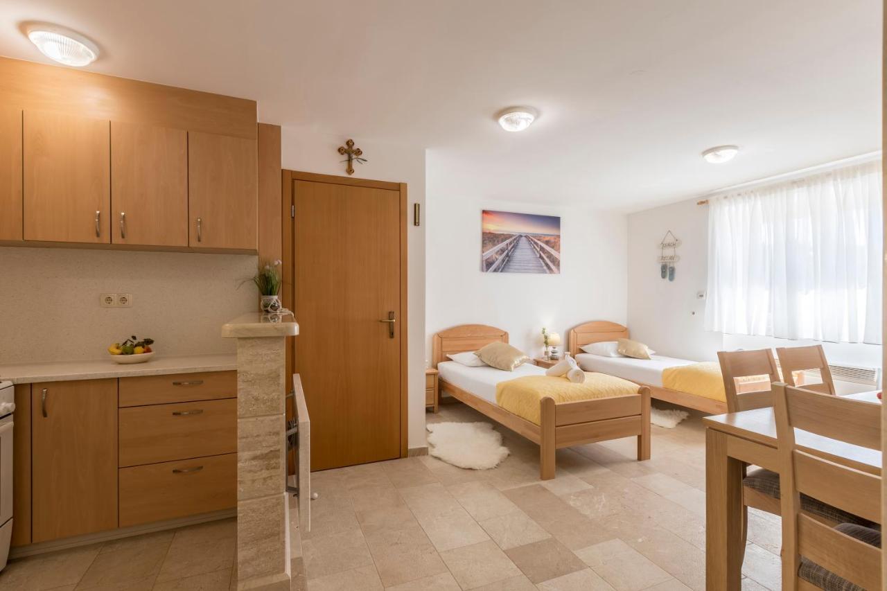 Villa Loza - Resort Moja Stina Seoca Eksteriør bilde